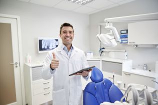 Najdroższe usługi stomatologiczne – jak je promować