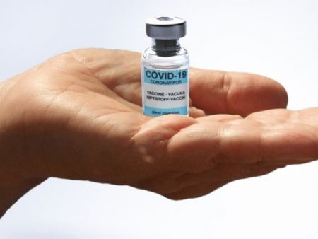 Szczepienia na COVID-19 – lekarze dentyści w etapie „0”, ale w drugiej kolejności